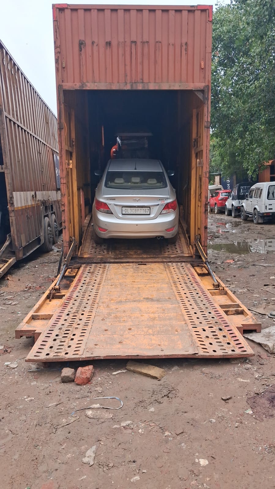 Om Logistic transport and delivery gallery